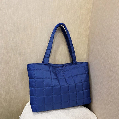 2023 Lattice Pattern Shoulder Bag Space Cotton Handbag Women Large Capacity Tote Bags Feather Padded Ladies Quilted Shopper Bag